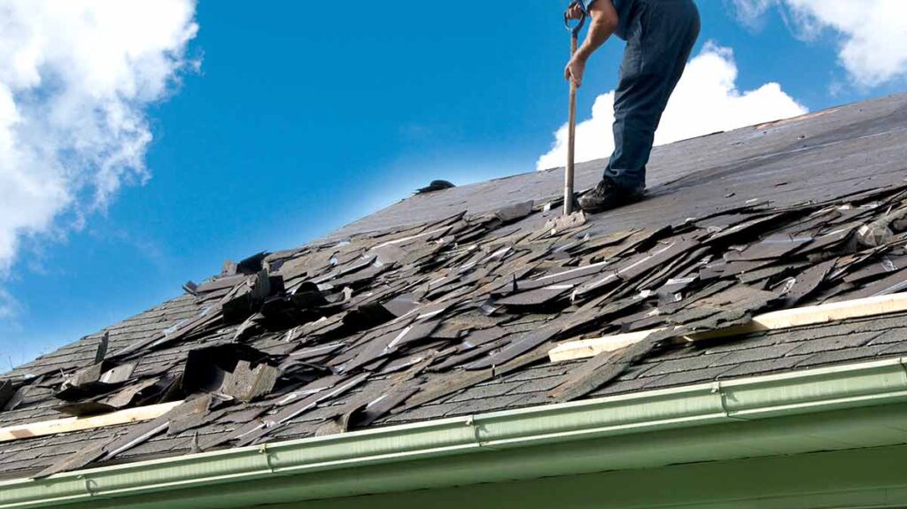 5 Signs That You Need to Replace the Roof
