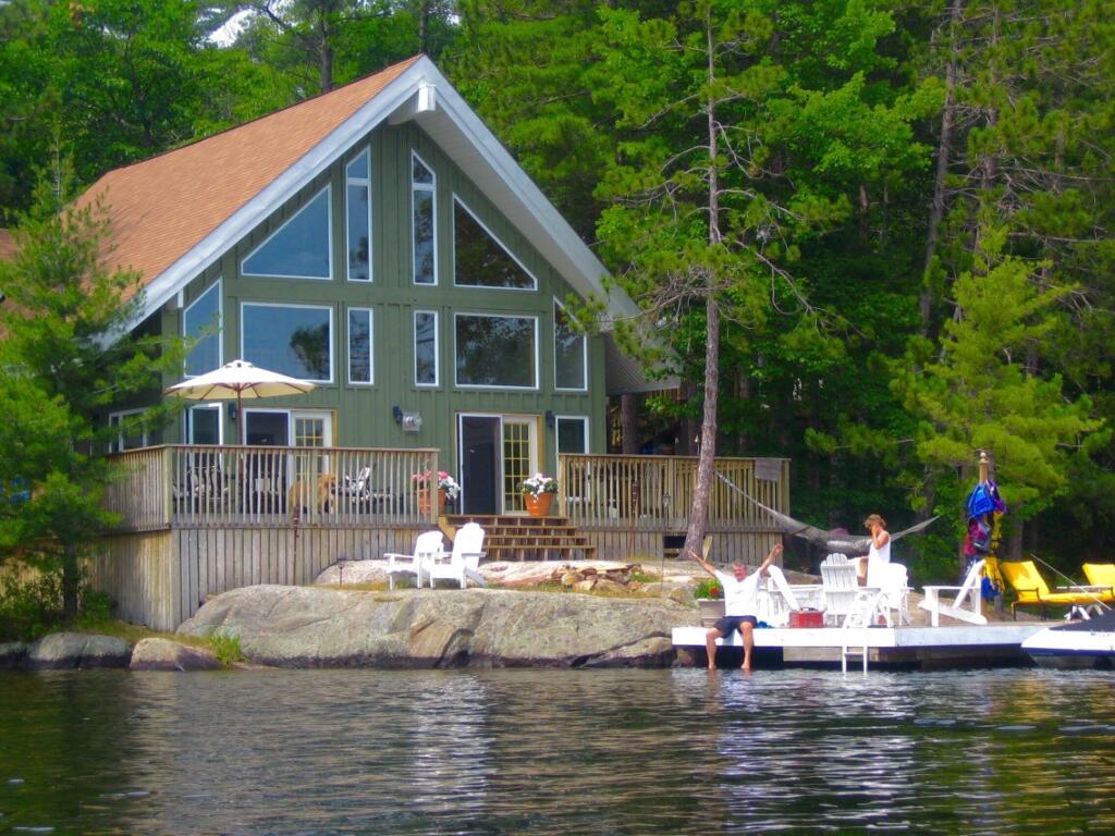Lake Midnapore homes for sale